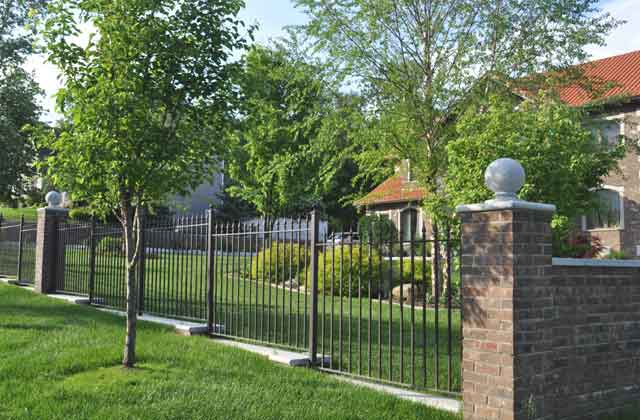 fencing and neighbors work well when you consider what makes good neighbor fences