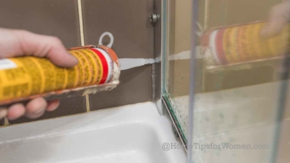 When Your Shower Door Leaks: What To Do - Home Tips for Women