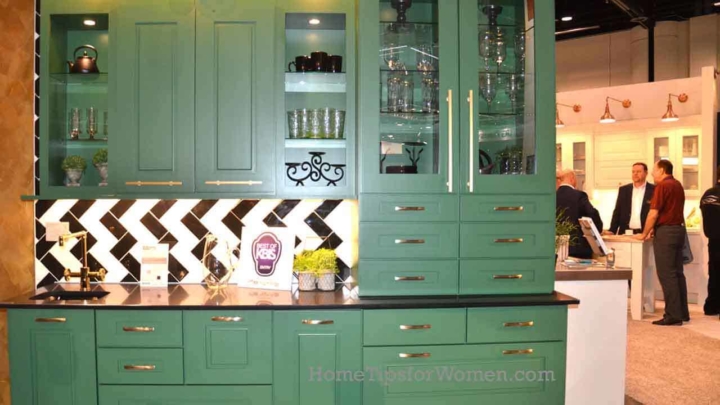 #kitchen-cabinets-painted-dark-green--geometric-backsplash-kbis-2017-orlando-florida-ht4w1280