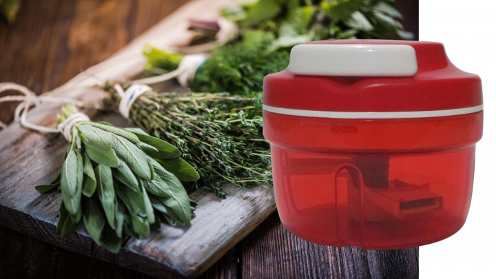 Love this mini Tupperware food chopper that makes quick order of small things like herbs & berries ...